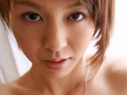 久保田結衣　元モデルの卵の人妻　綺麗な乳房からあふれ出す母乳（xvideos）